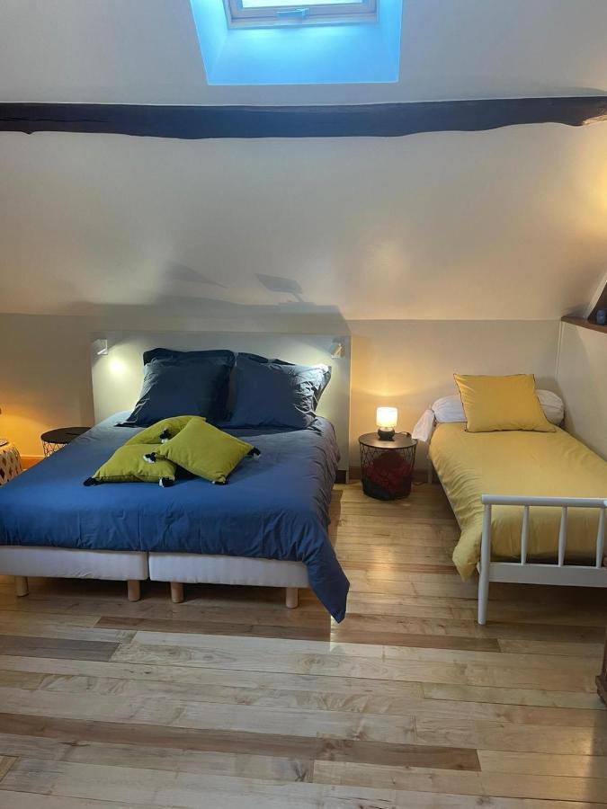 Le Logis Du Regisseur Bed & Breakfast Charny-Oree-de-Puisaye Exterior photo